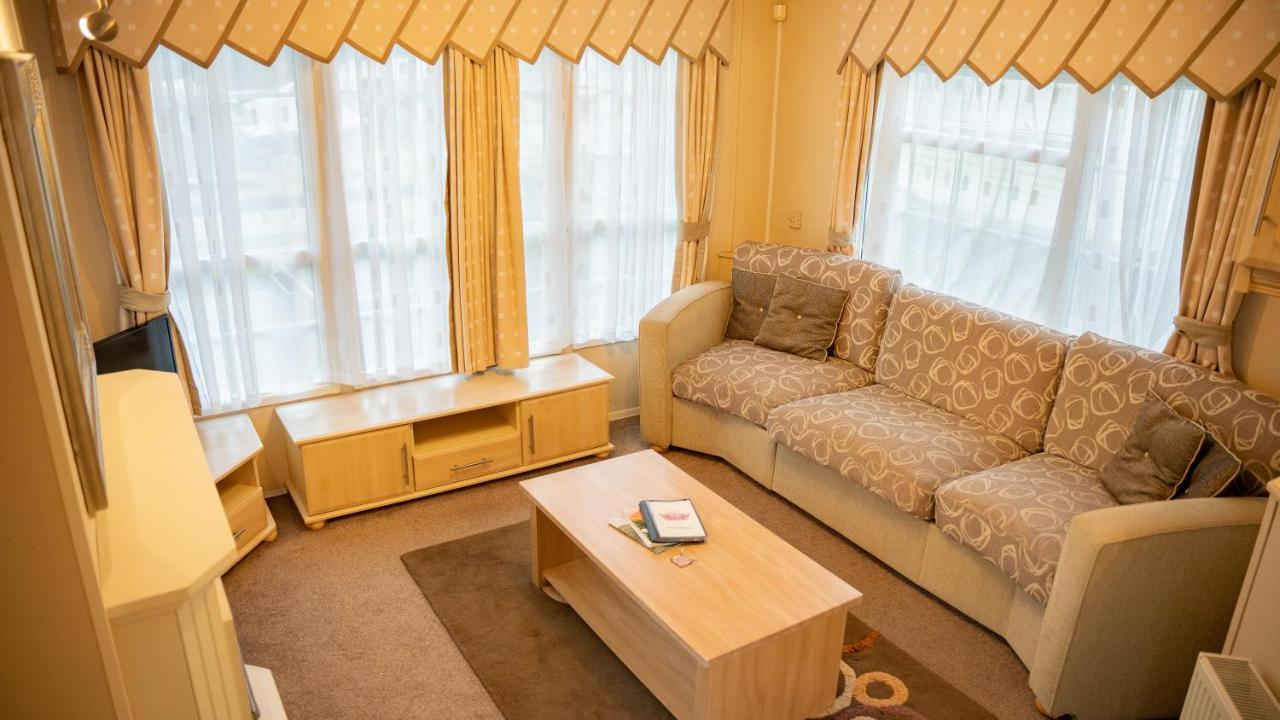 The Elms Static Caravan Cullompton Exterior photo